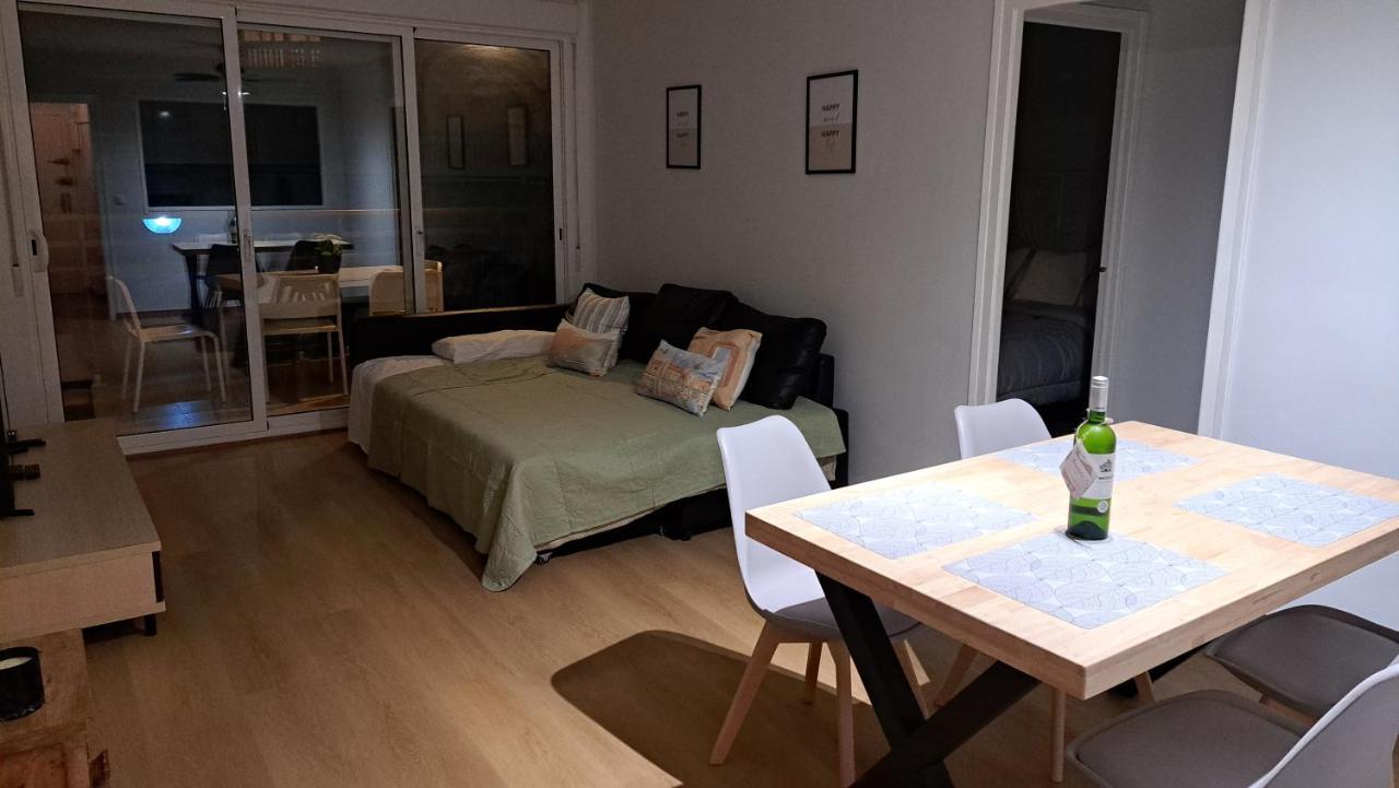Colibri Apartment Beach Salou Eksteriør billede